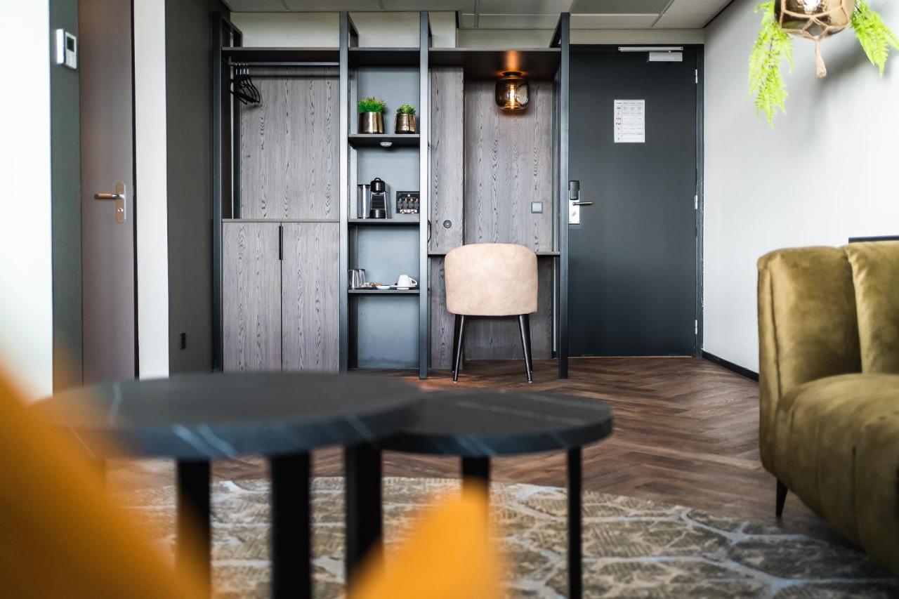 Onderwijshotel De Rooi Pannen Eindhoven Exterior foto