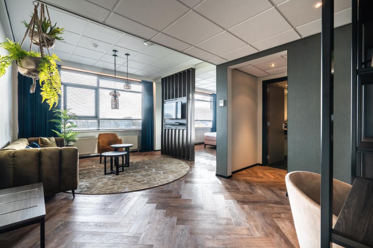 Onderwijshotel De Rooi Pannen Eindhoven Exterior foto